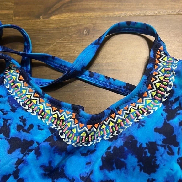 PINK Victoria's Secret Tie Dye Tribal Embroidery Bikini Top Strapy Back Medium - Picture 6 of 6